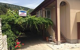 Summer Rooms Baska 2